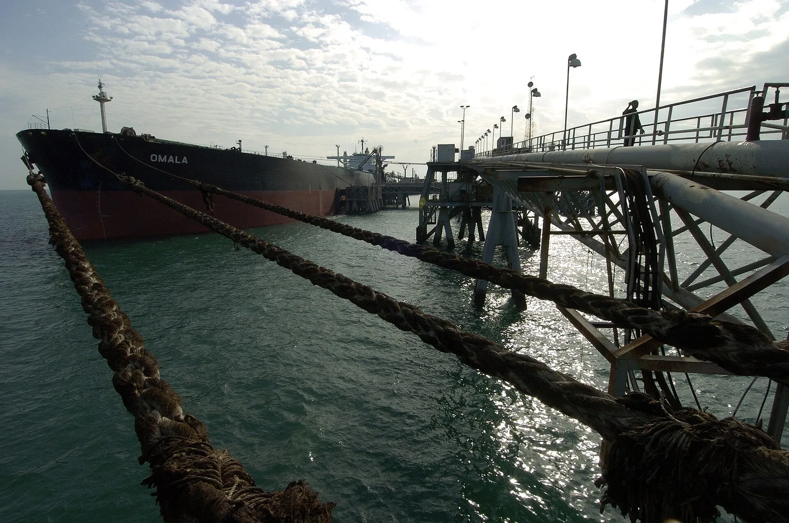 strait of hormuz crude tanker