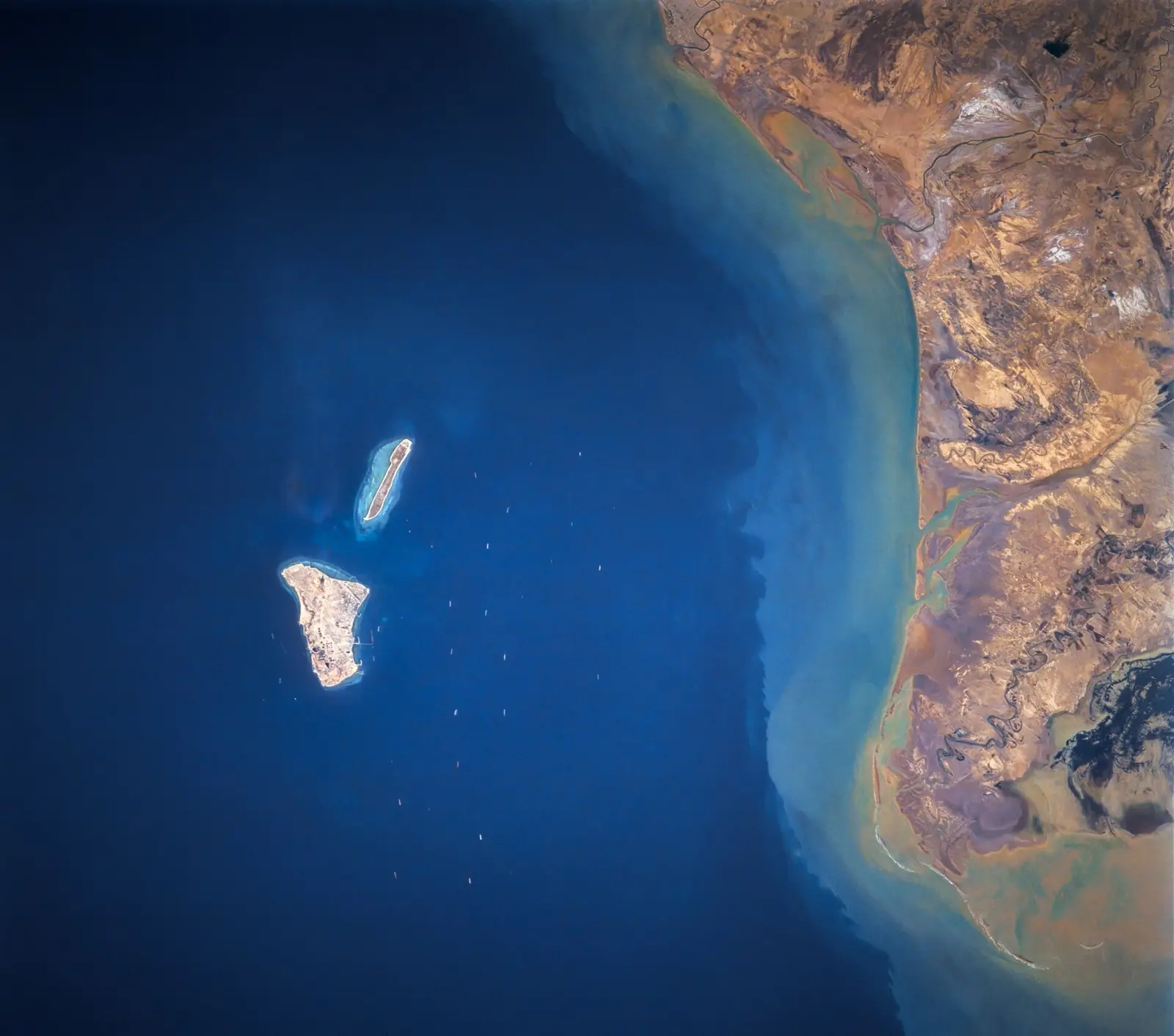 Kharg Island and neighbouring Khargu in the northern Gulf, photographed from space by NASA in April 1993