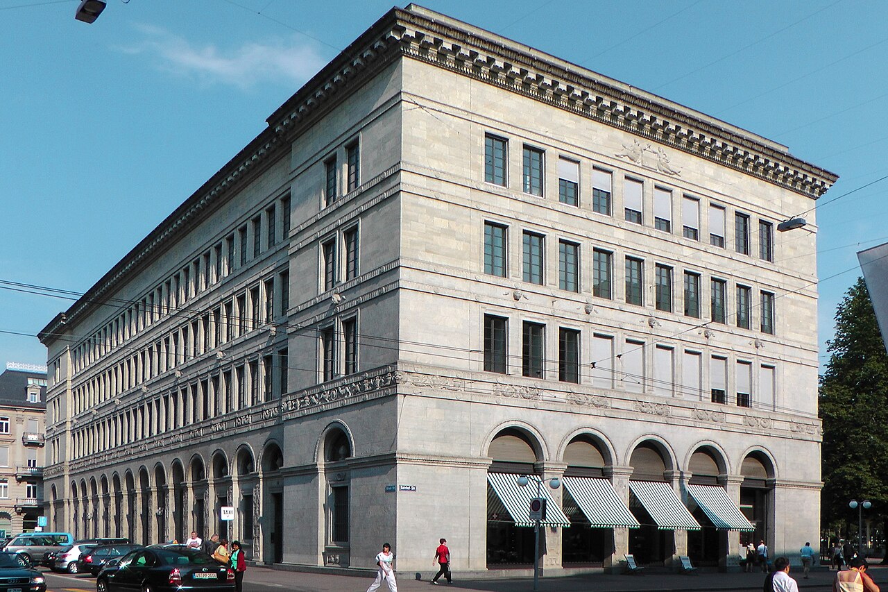 Swiss National Bank building in Zurich at Bahnhofstrasse and Börsenstrasse