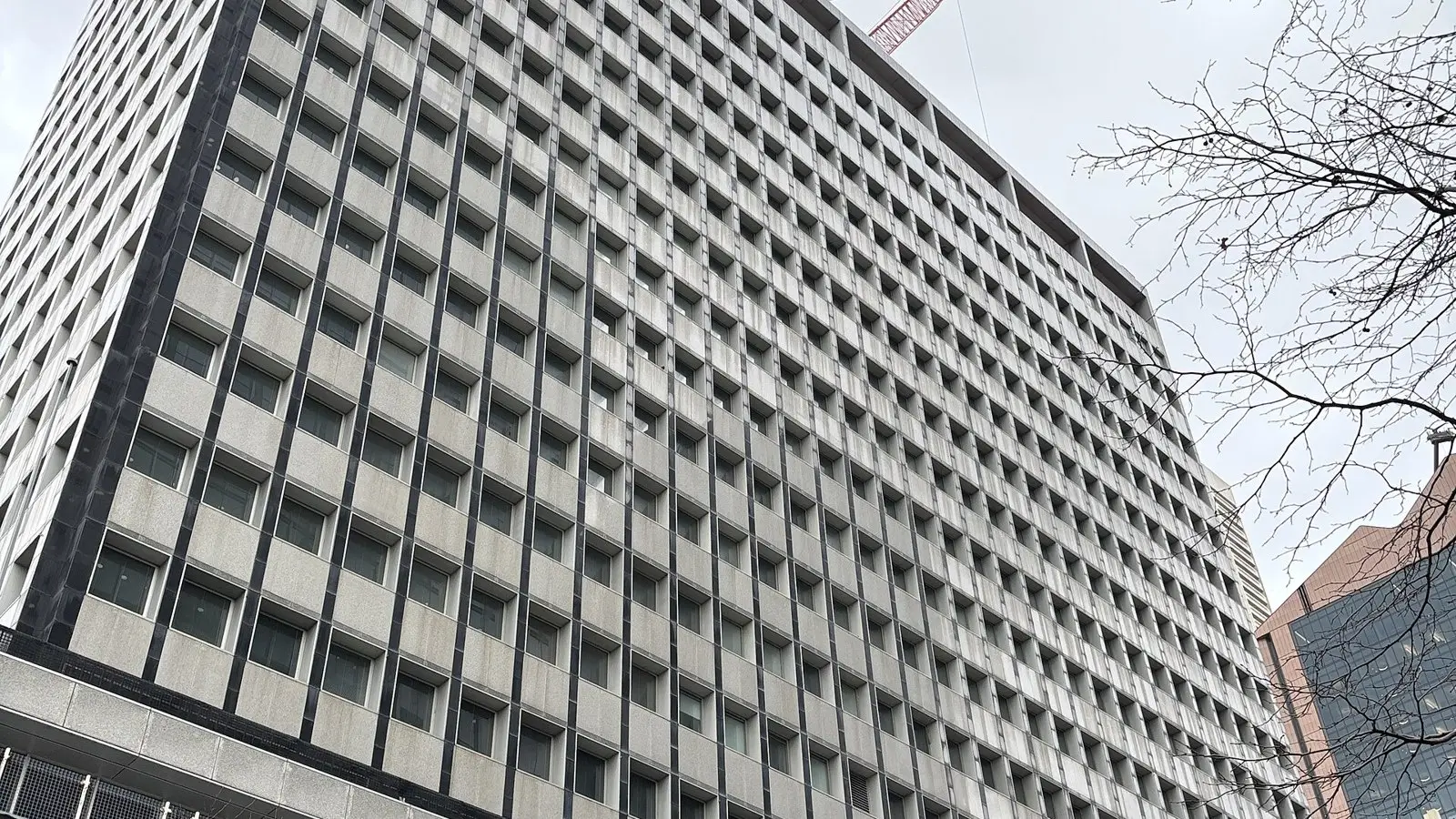 The Reserve Bank of Australia head office tower at 65 Martin Place in Sydney seen from street level
