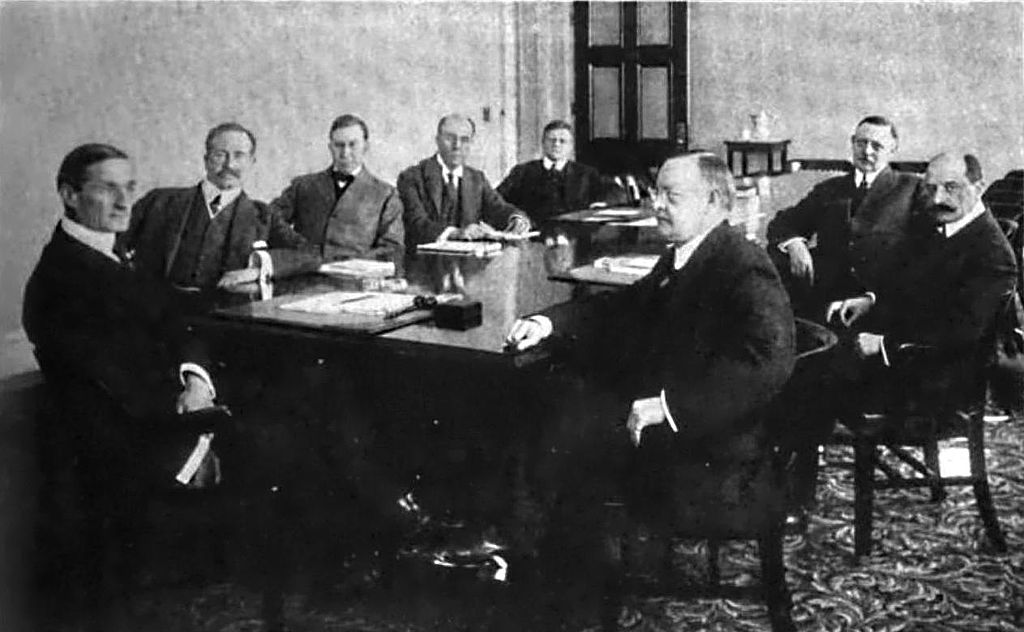 Federal Reserve Board 1917, Term
